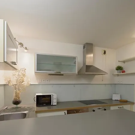 Bienvenue Au Nid Du Chevert, Centre De Apartment