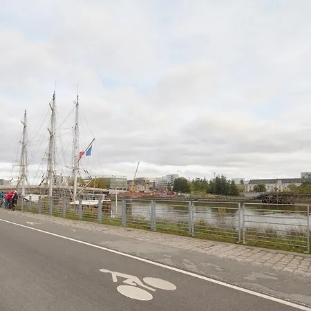 Bienvenue Au Nid Du Chevert, Centre De * Nantes