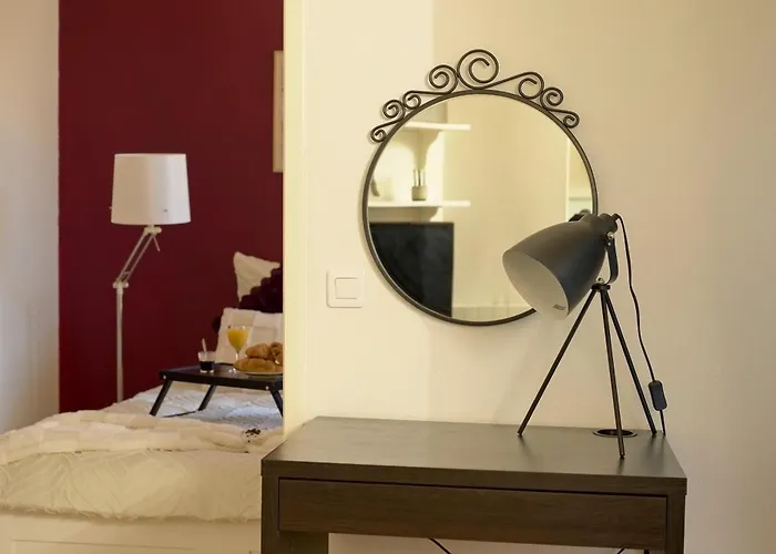 Bienvenue Au Nid Du Chevert, Centre De